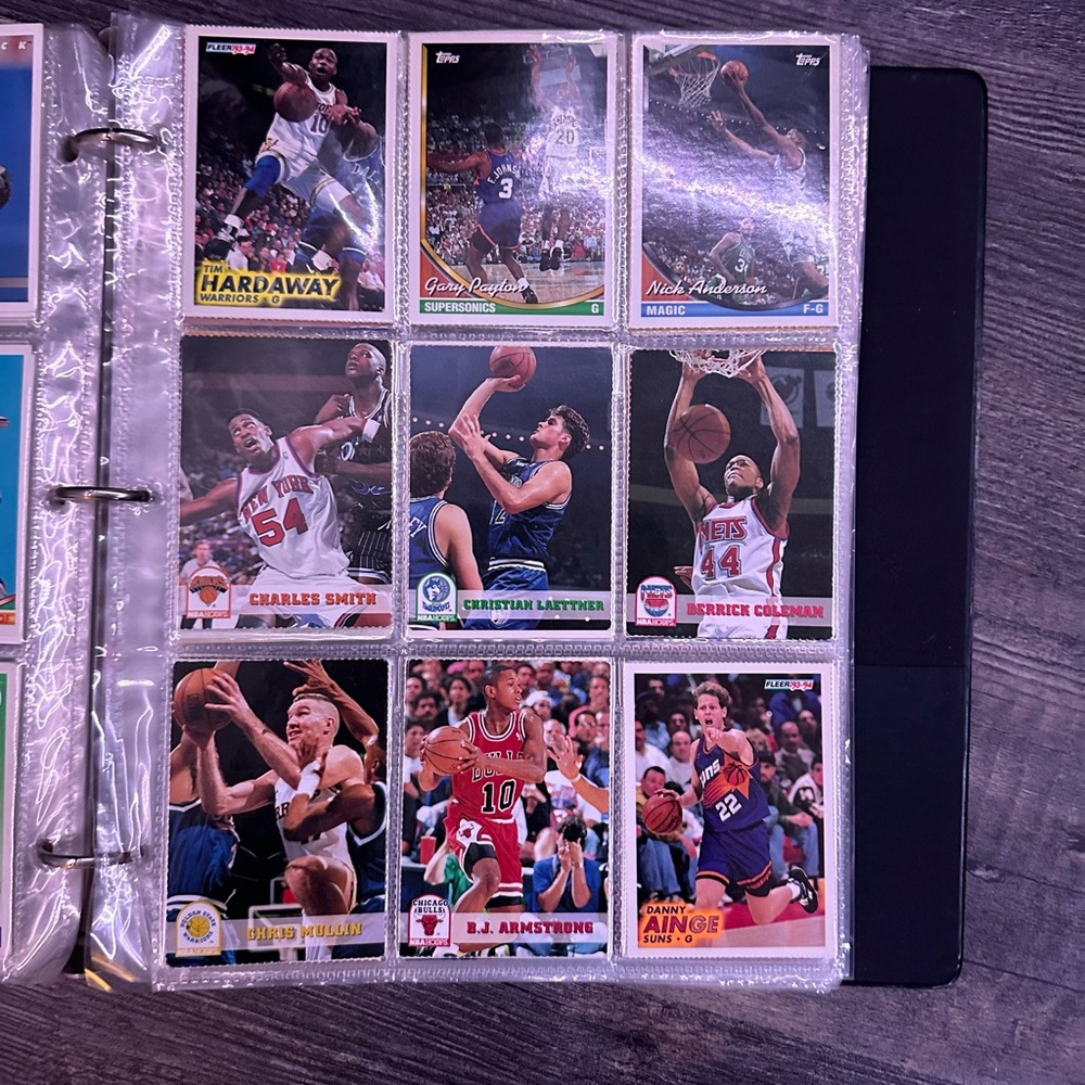 Trading cards - Picture 5 of 6